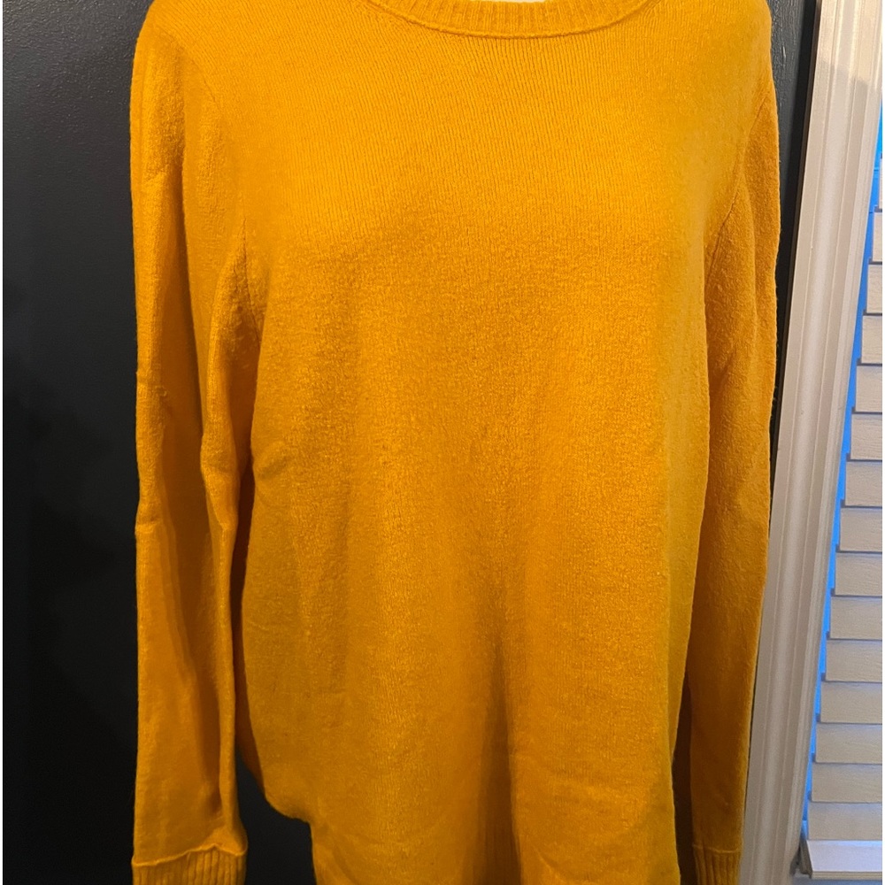 🧡Super Cute JCrew Sweater🧡